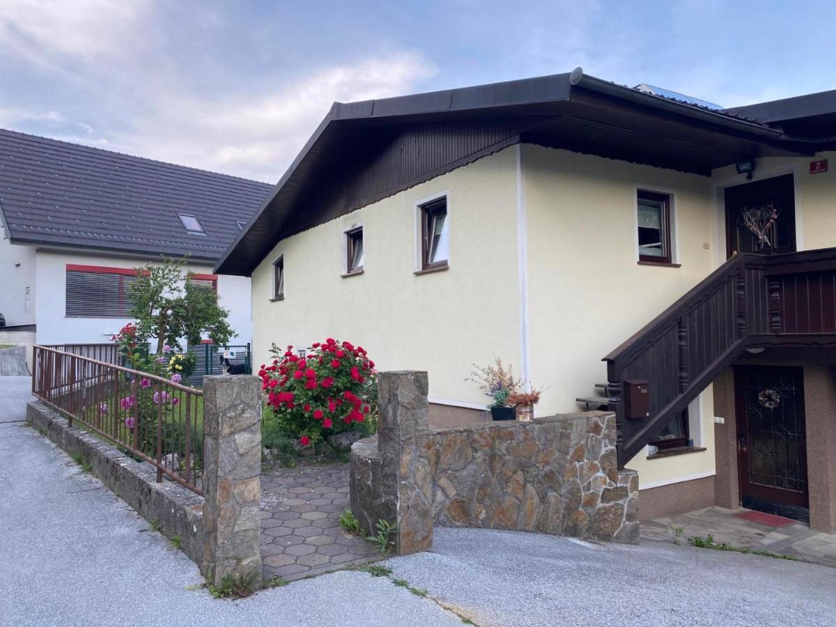 Apartma Kamnitnk Škofja Loka Exteriér fotografie